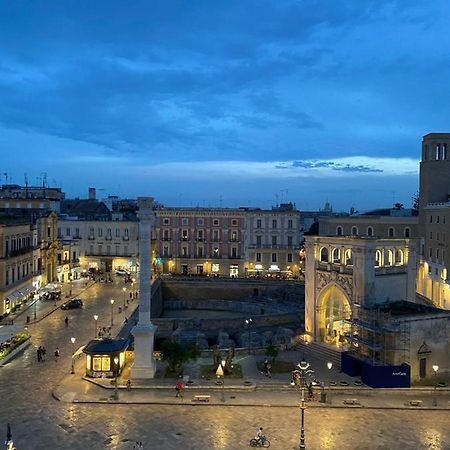 L'Attico Piazza Sant'Oronzo Bed & Breakfast Lecce Ngoại thất bức ảnh
