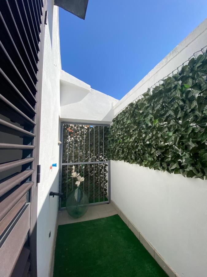 L'Attico Piazza Sant'Oronzo Bed & Breakfast Lecce Ngoại thất bức ảnh