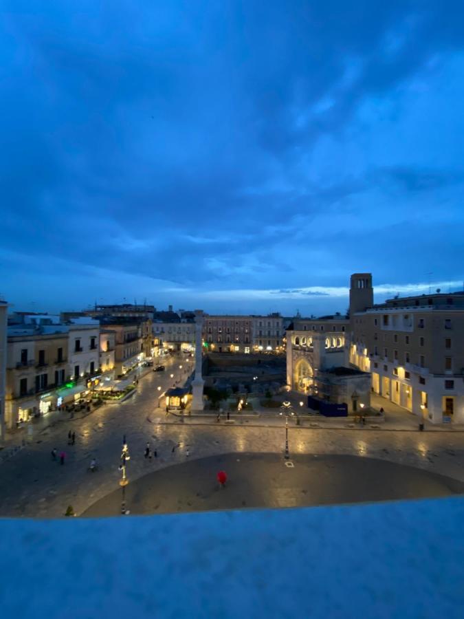 L'Attico Piazza Sant'Oronzo Bed & Breakfast Lecce Ngoại thất bức ảnh